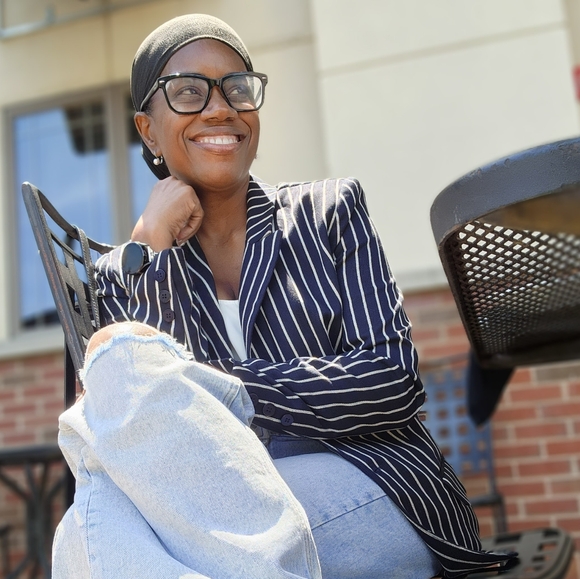 Meet your Posher, Crystal - Picture 1 of 1